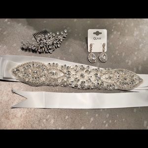 Wedding sash belt**Hair comb** Earings**